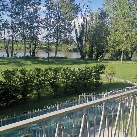 Villa Pertini Appartamento Primo Piano Nel Parco Oglio SudCanneto sull'Oglio エクステリア 写真